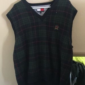 Vintage Tommy Hilfiger sweater vest